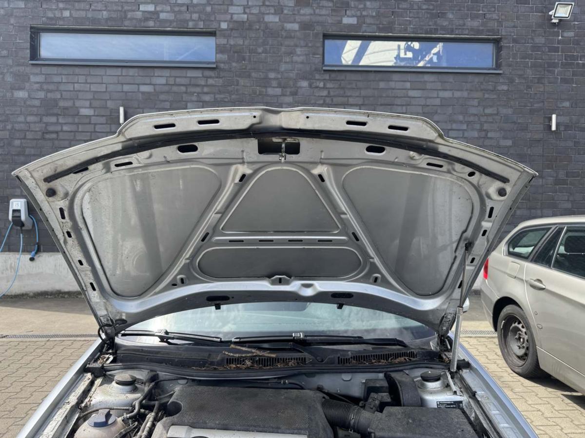 VW Bora original Motorhaube LA7W Reflexsilber Bj.2002